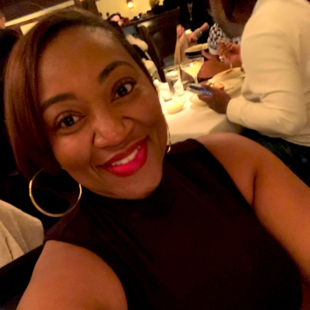 Meet your Posher, Sharee